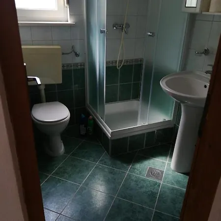 Apartment-villa Vesna * 普利拉卡