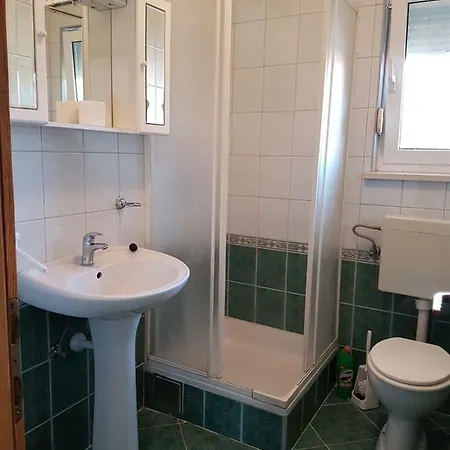 Apartment-villa Vesna