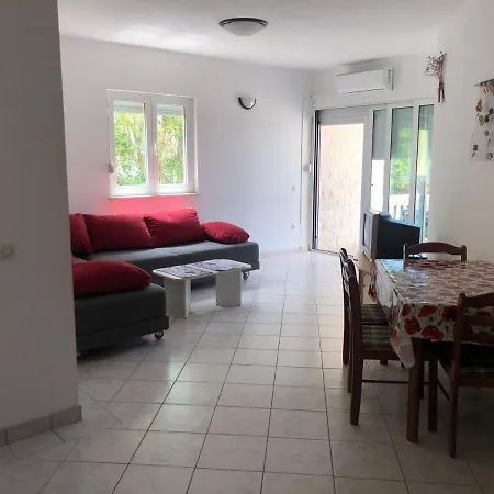 Apartment-villa Vesna Lejlighed