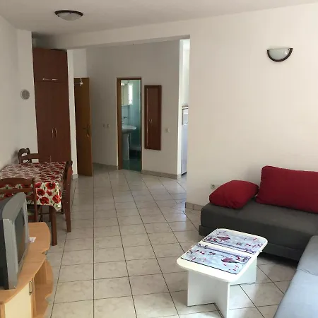 Apartment-villa Vesna Привлака