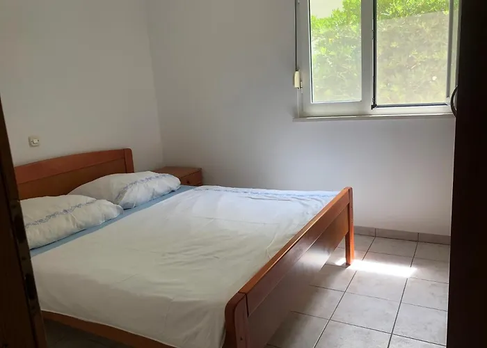 Apartment-villa Vesna *